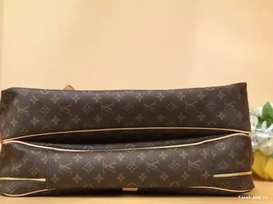 First bag ru LOUIS HUNTING BAG VUITTON 0522